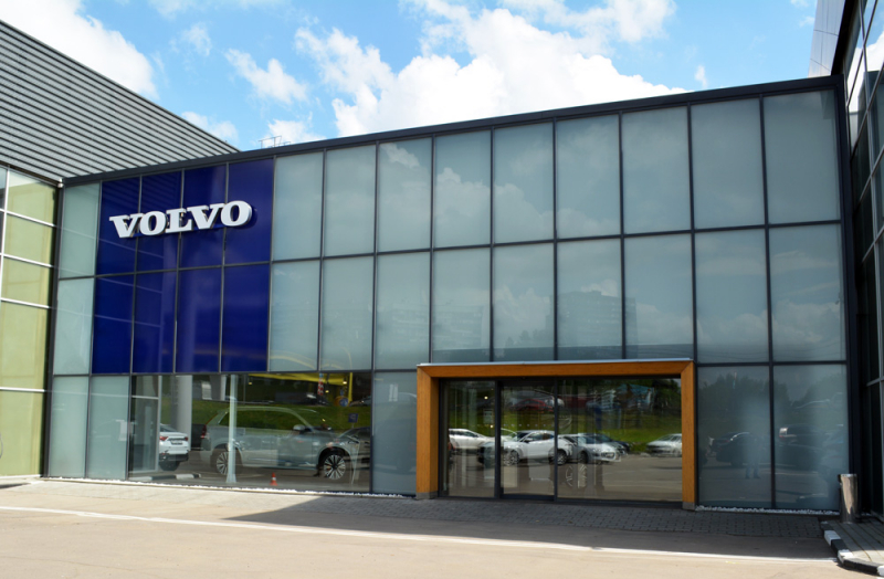 Автосалон Volvo Ока Строй